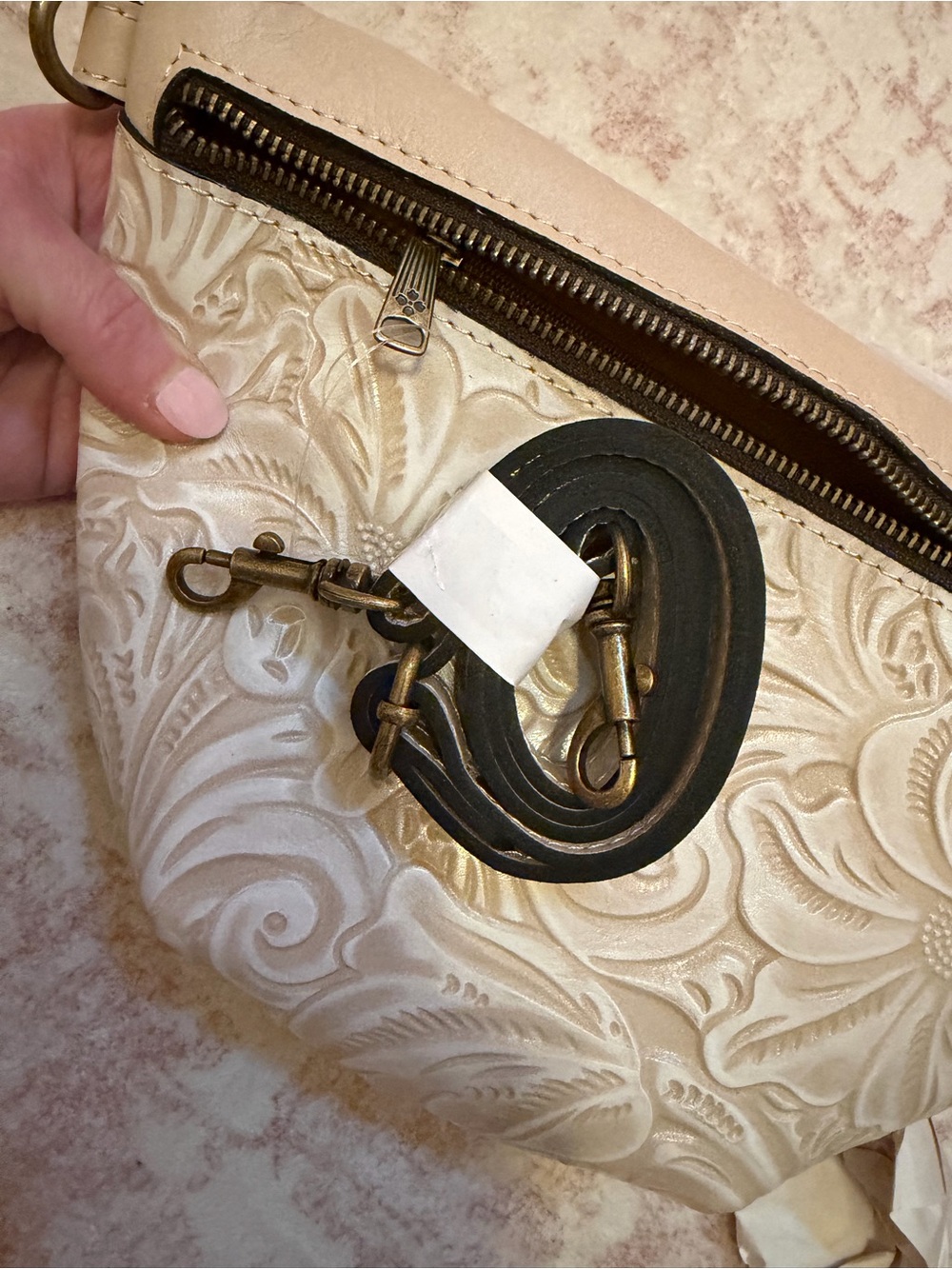 Patricia Nash Leather Tinchi Convertible Belt Bag in “Chalk White” BNWT - Picture 5 of 12